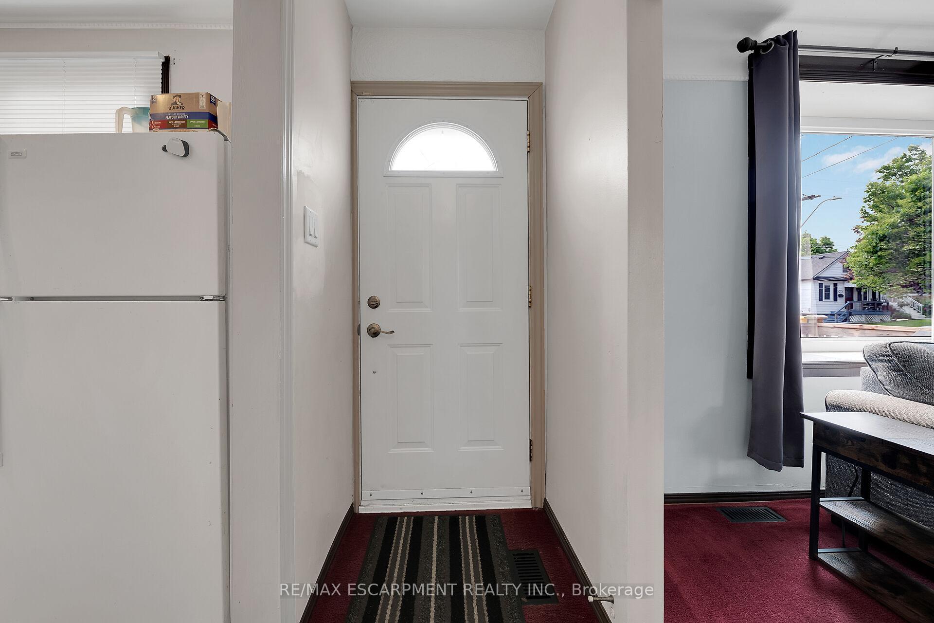 Photo 12 of 206 East 15th Street, Hamilton, Inch Park — HOMEH