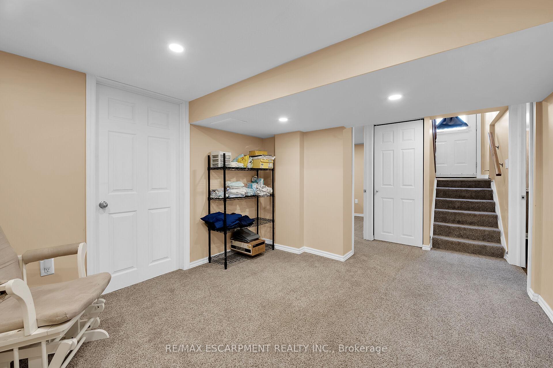 Photo 18 of 206 East 15th Street, Hamilton, Inch Park — HOMEH