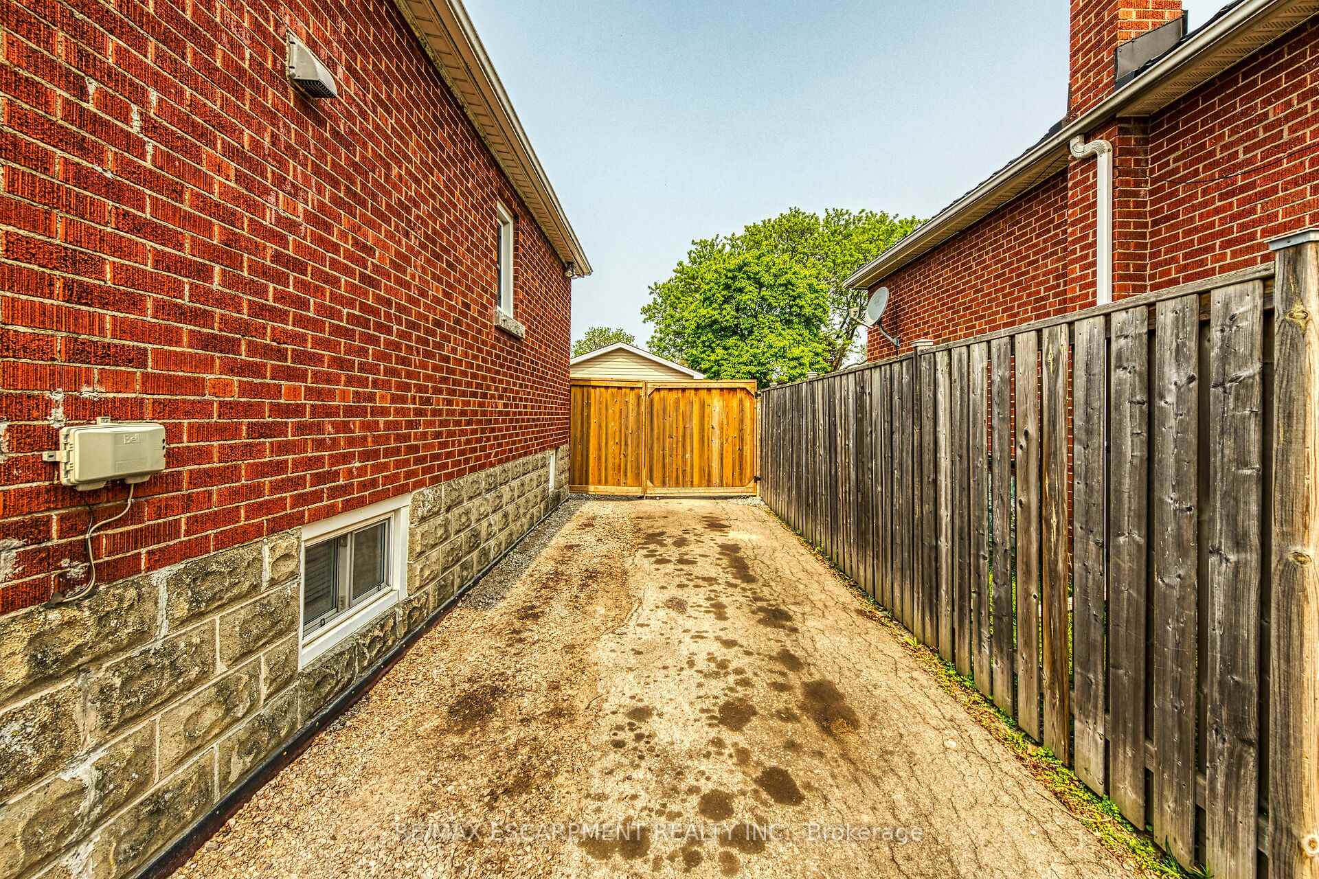 Photo 49 of 206 East 15th Street, Hamilton, Inch Park — HOMEH