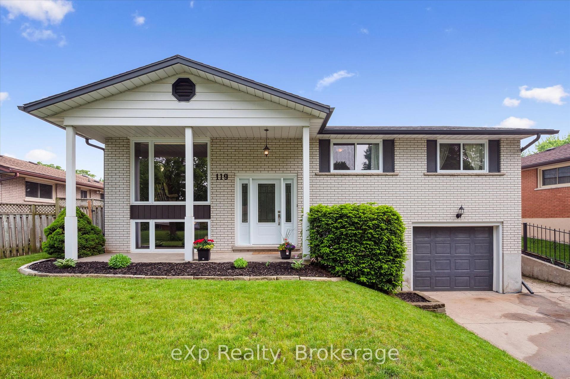 Photo 2 of 119 Gibson Drive, Kitchener — HOMEH