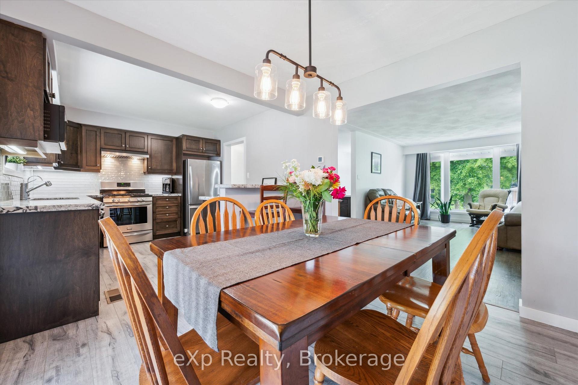 Photo 6 of 119 Gibson Drive, Kitchener — HOMEH
