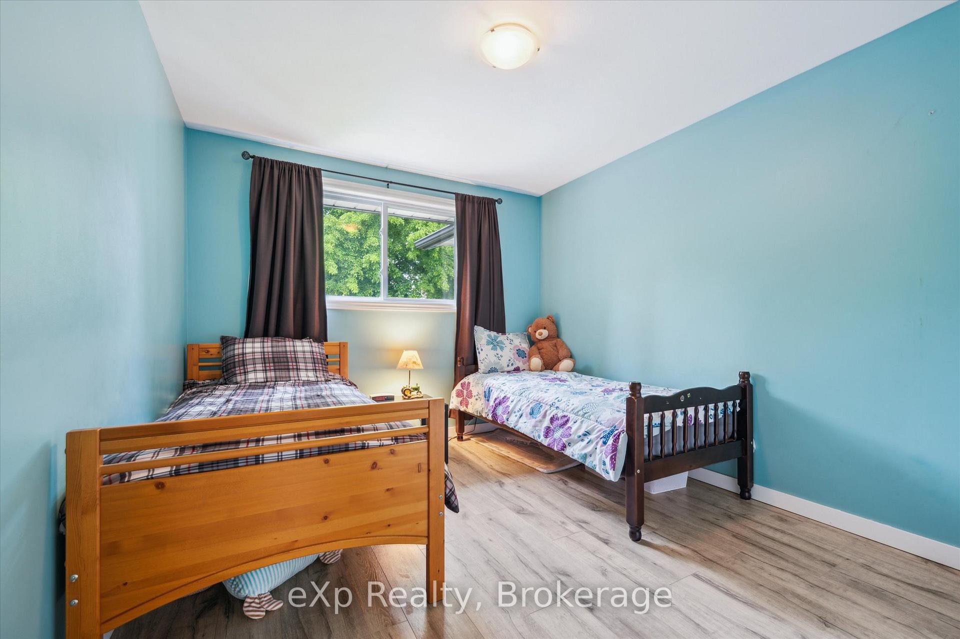 Photo 8 of 119 Gibson Drive, Kitchener — HOMEH