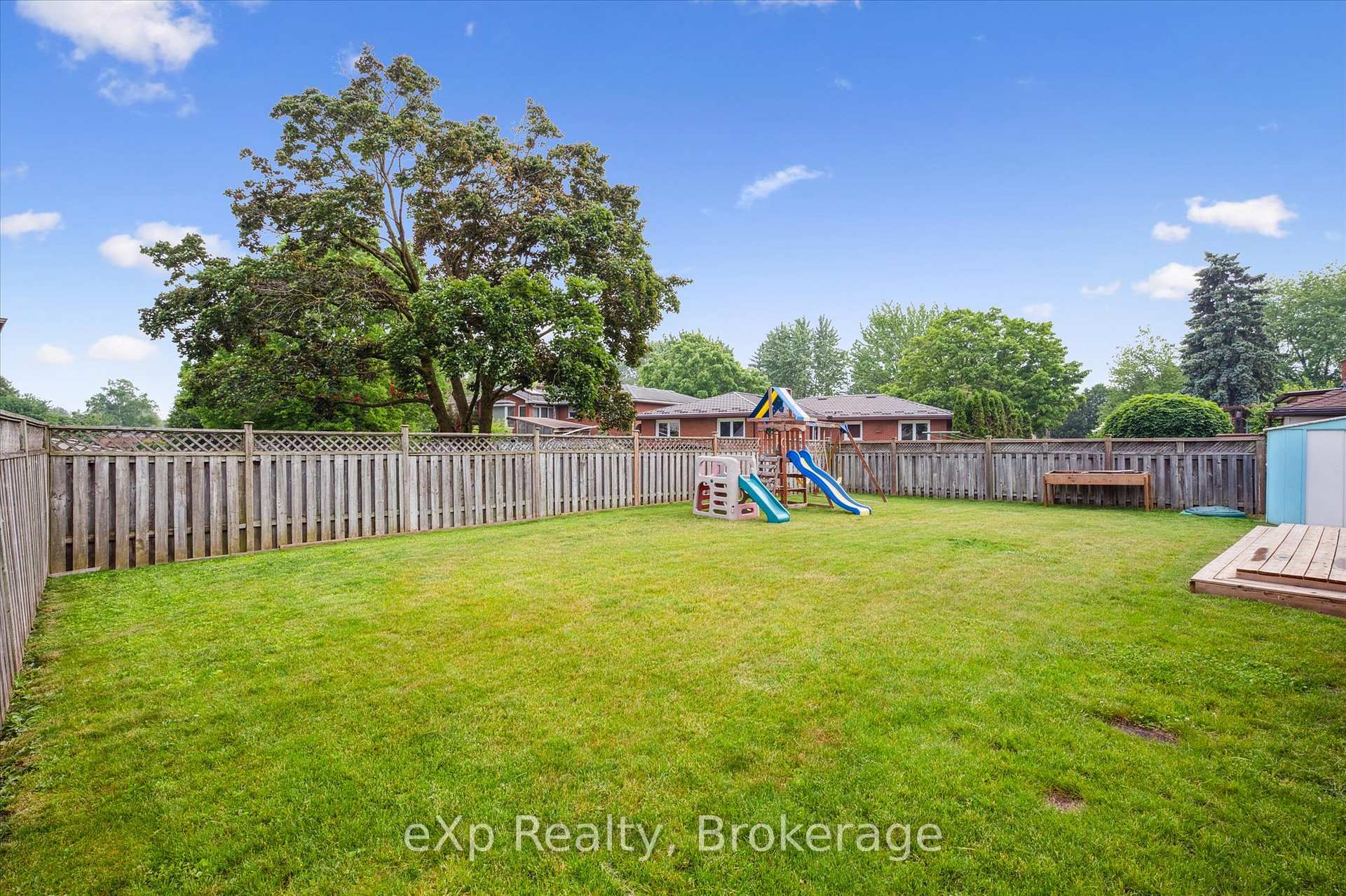Photo 22 of 119 Gibson Drive, Kitchener — HOMEH