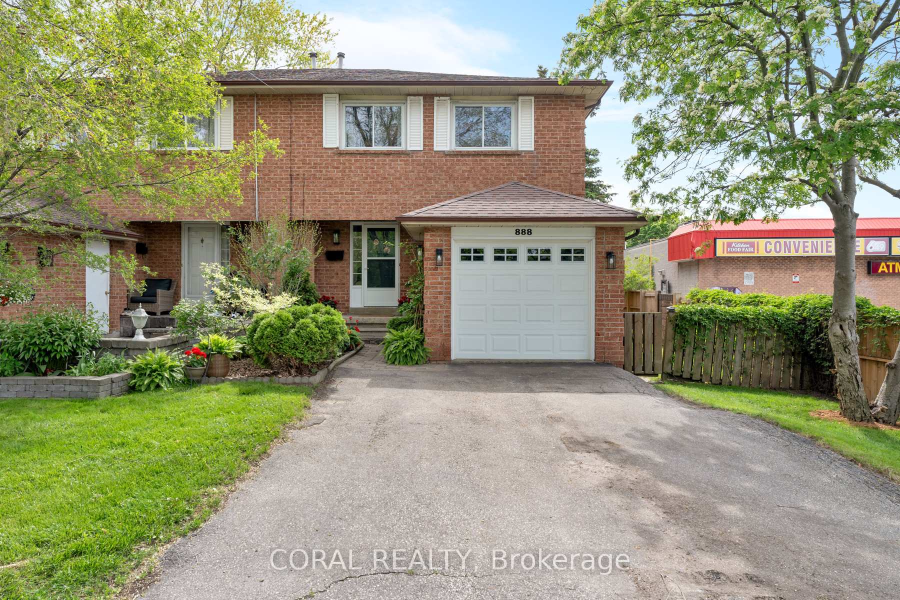 Photo 24 of 888 West Shore Boulevard, Pickering, West Shore — HOMEH