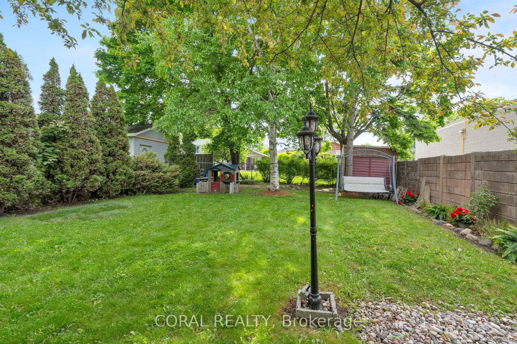 Photo 27 of 888 West Shore Boulevard, Pickering, West Shore — HOMEH
