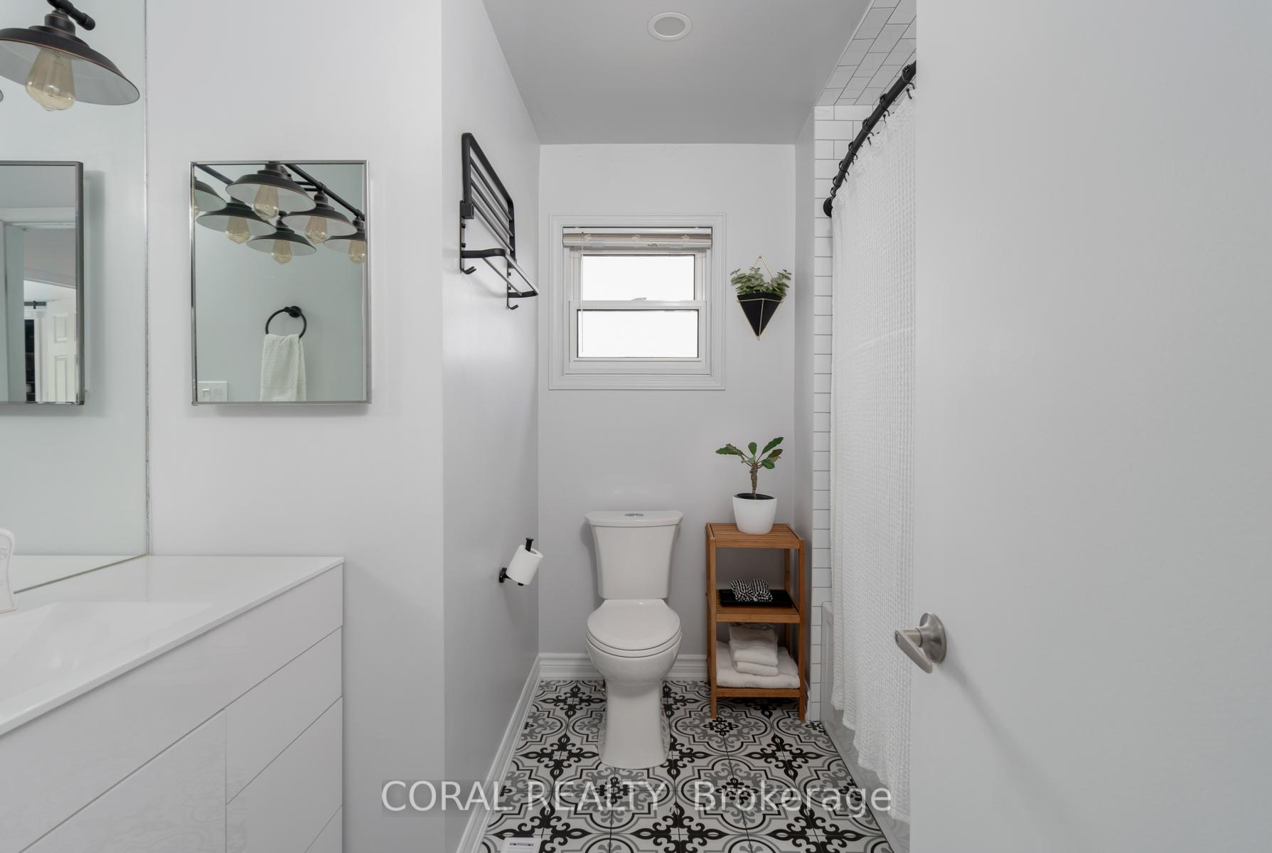 Photo 36 of 888 West Shore Boulevard, Pickering, West Shore — HOMEH