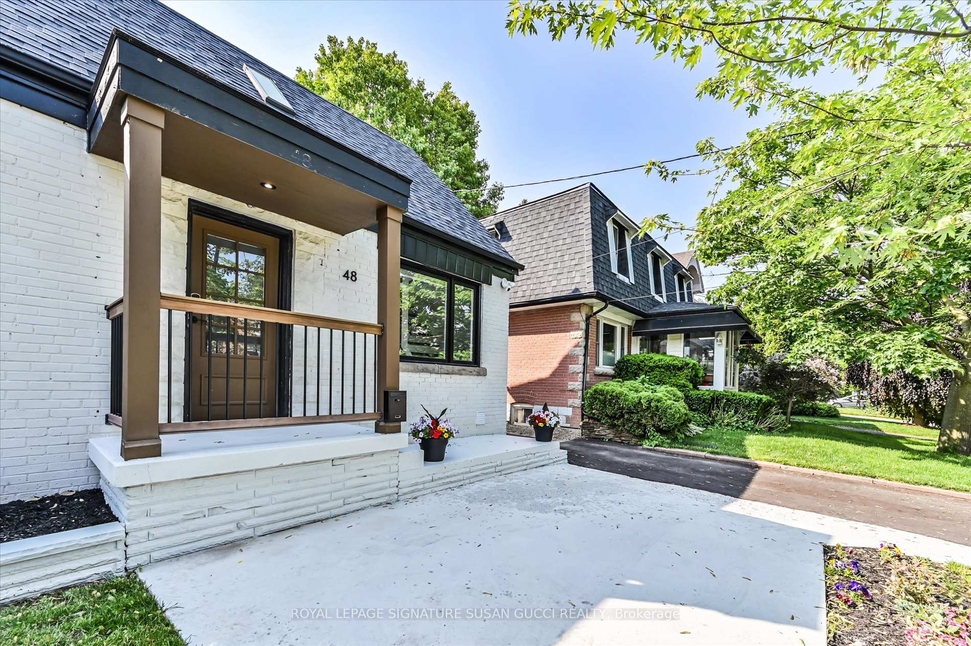 Photo 11 of 48 Denvale Road, Toronto, O'Connor-Parkview — HOMEH