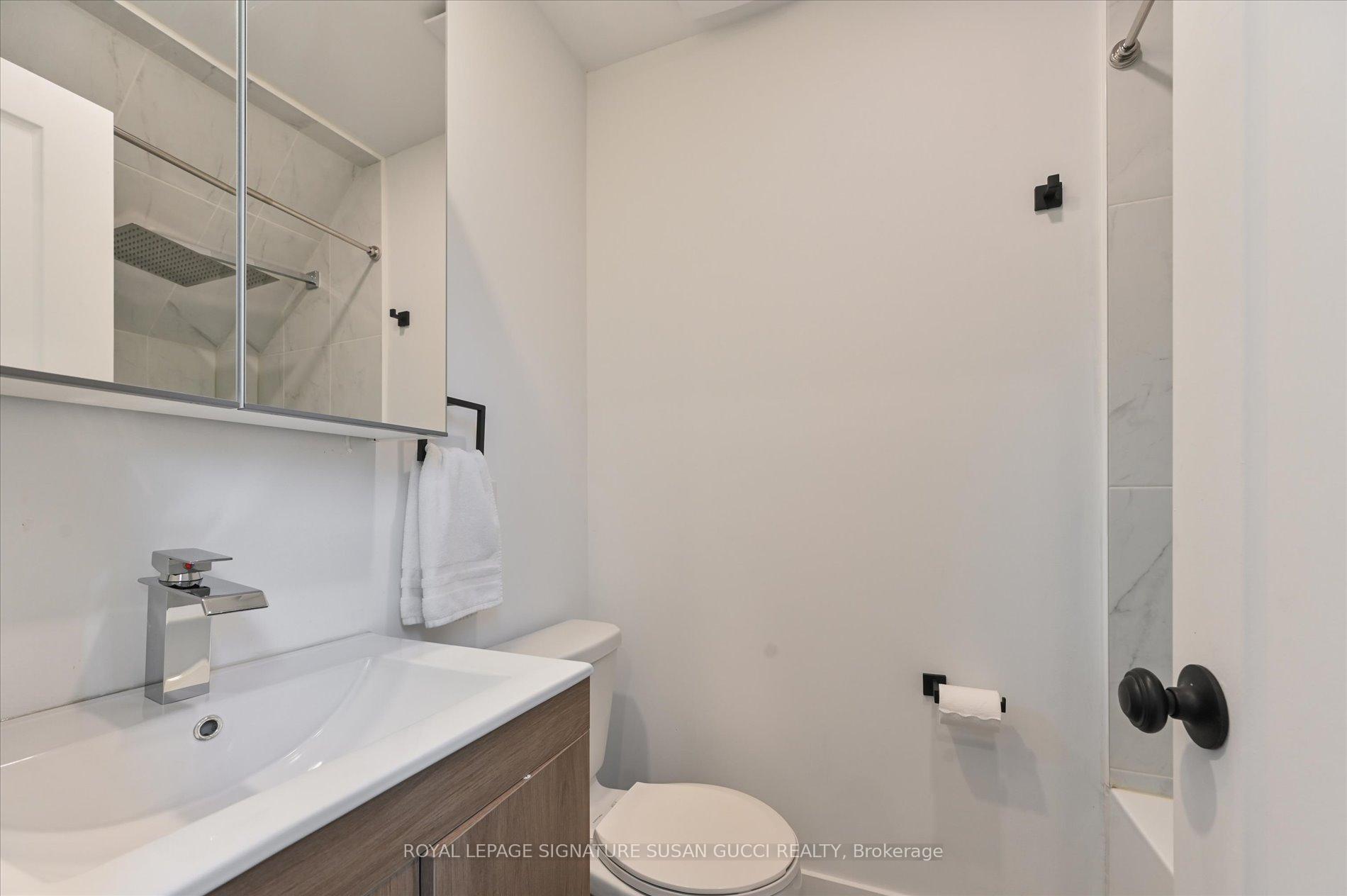 Photo 23 of 48 Denvale Road, Toronto, O'Connor-Parkview — HOMEH