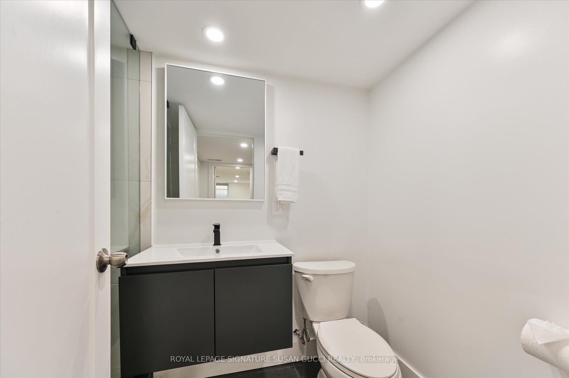 Photo 32 of 48 Denvale Road, Toronto, O'Connor-Parkview — HOMEH