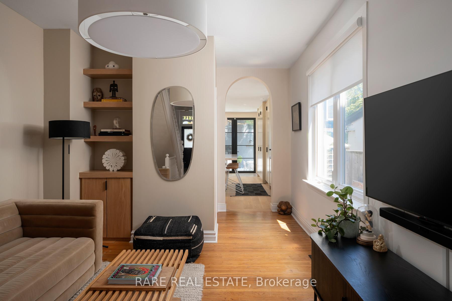 Photo 9 of 145 Beaconsfield Avenue, Toronto, Little Portugal — HOMEH