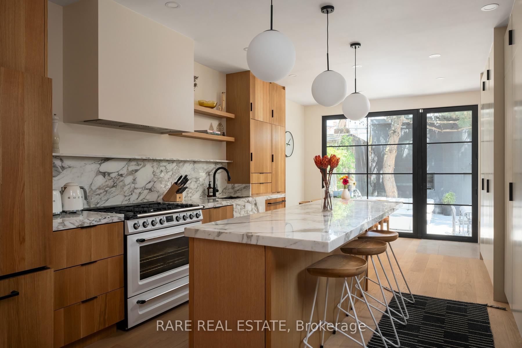 Photo 14 of 145 Beaconsfield Avenue, Toronto, Little Portugal — HOMEH