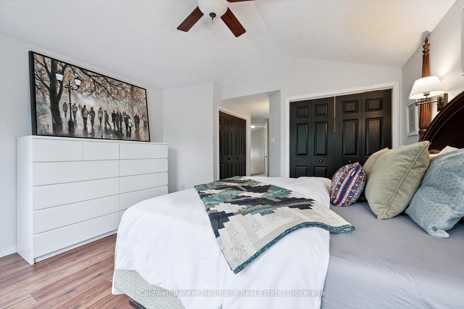 Photo 18 of 25 Burke Court, Guelph, Pineridge/Westminster Woods — HOMEH