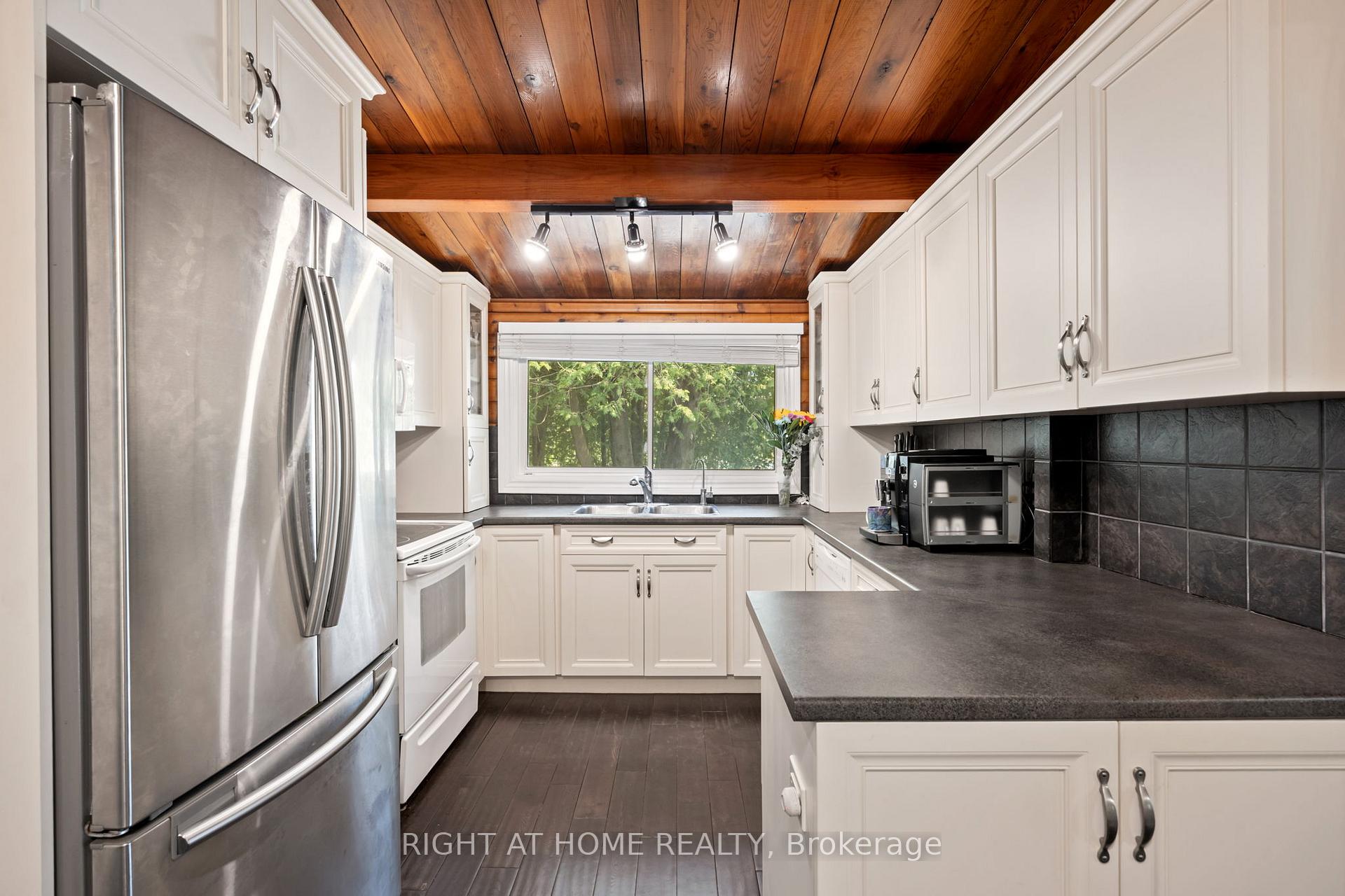 Photo 15 of Unit 8, 84048 Southgate Township Road, Southgate — HOMEH