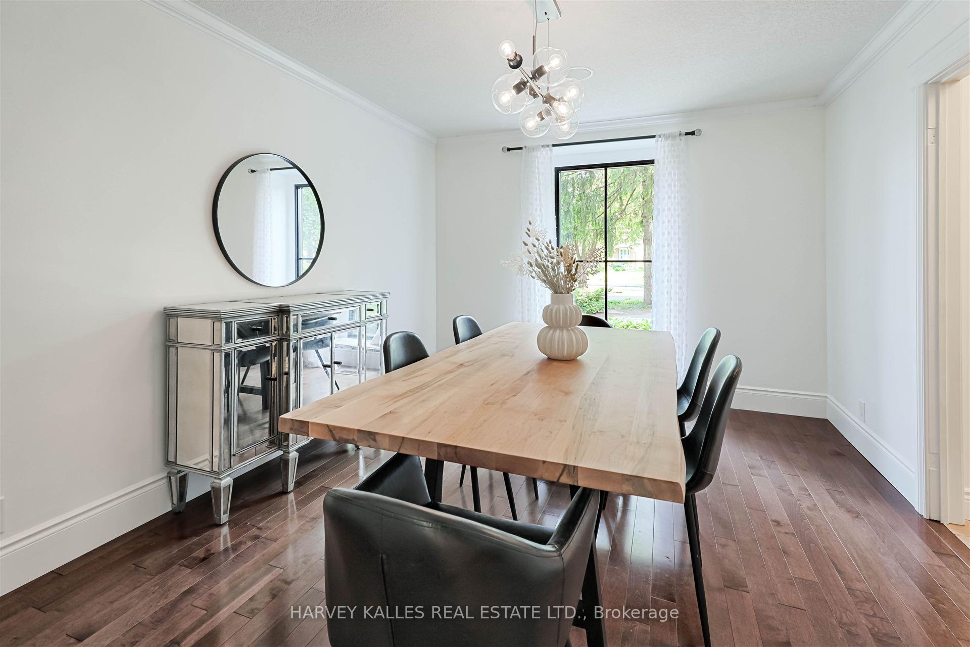 Photo 4 of 63 Inwood Crescent, Kitchener, Westmount - Kitchener — HOMEH