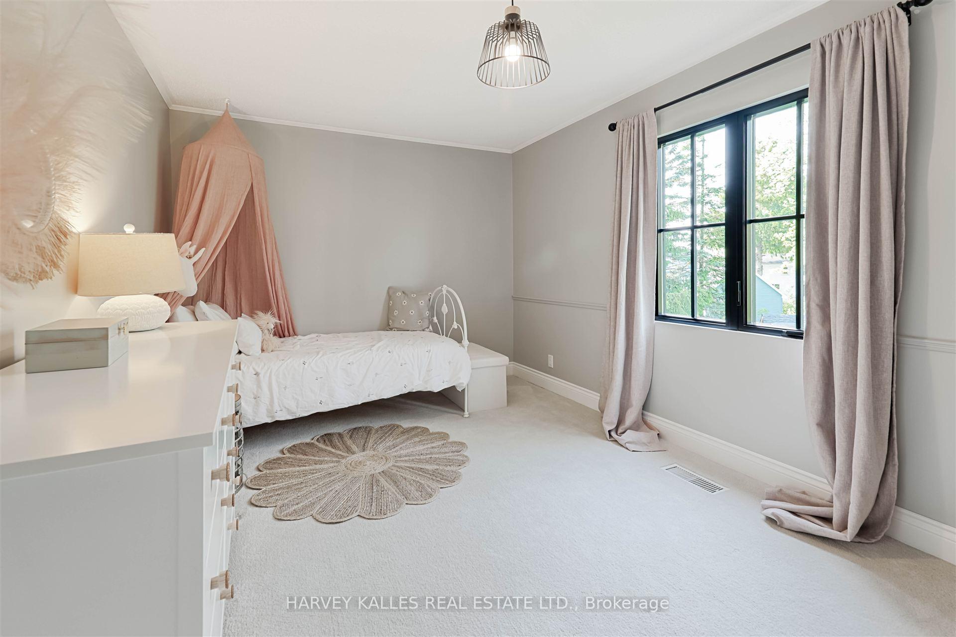 Photo 21 of 63 Inwood Crescent, Kitchener, Westmount - Kitchener — HOMEH