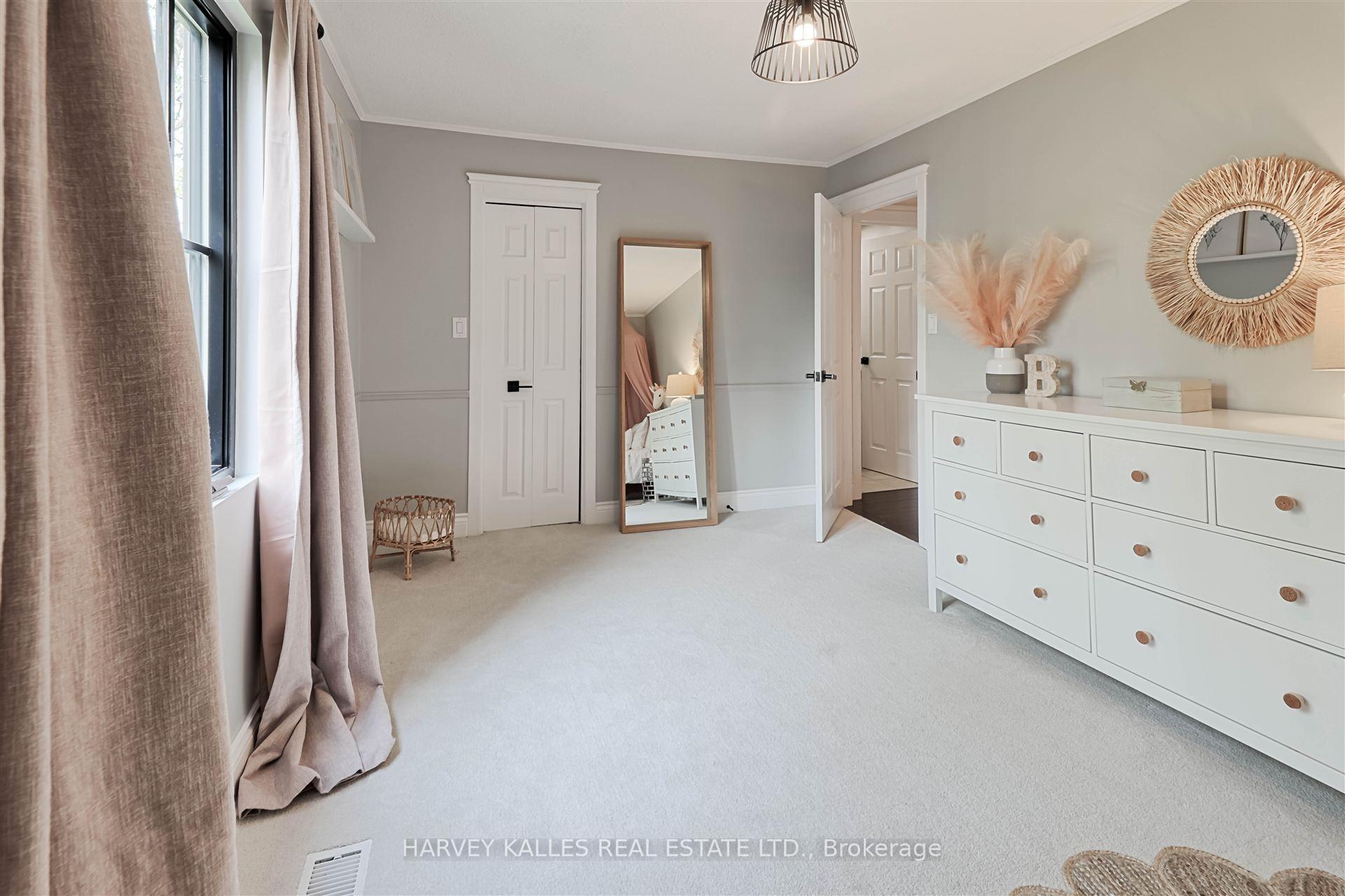 Photo 14 of 63 Inwood Crescent, Kitchener, Westmount - Kitchener — HOMEH