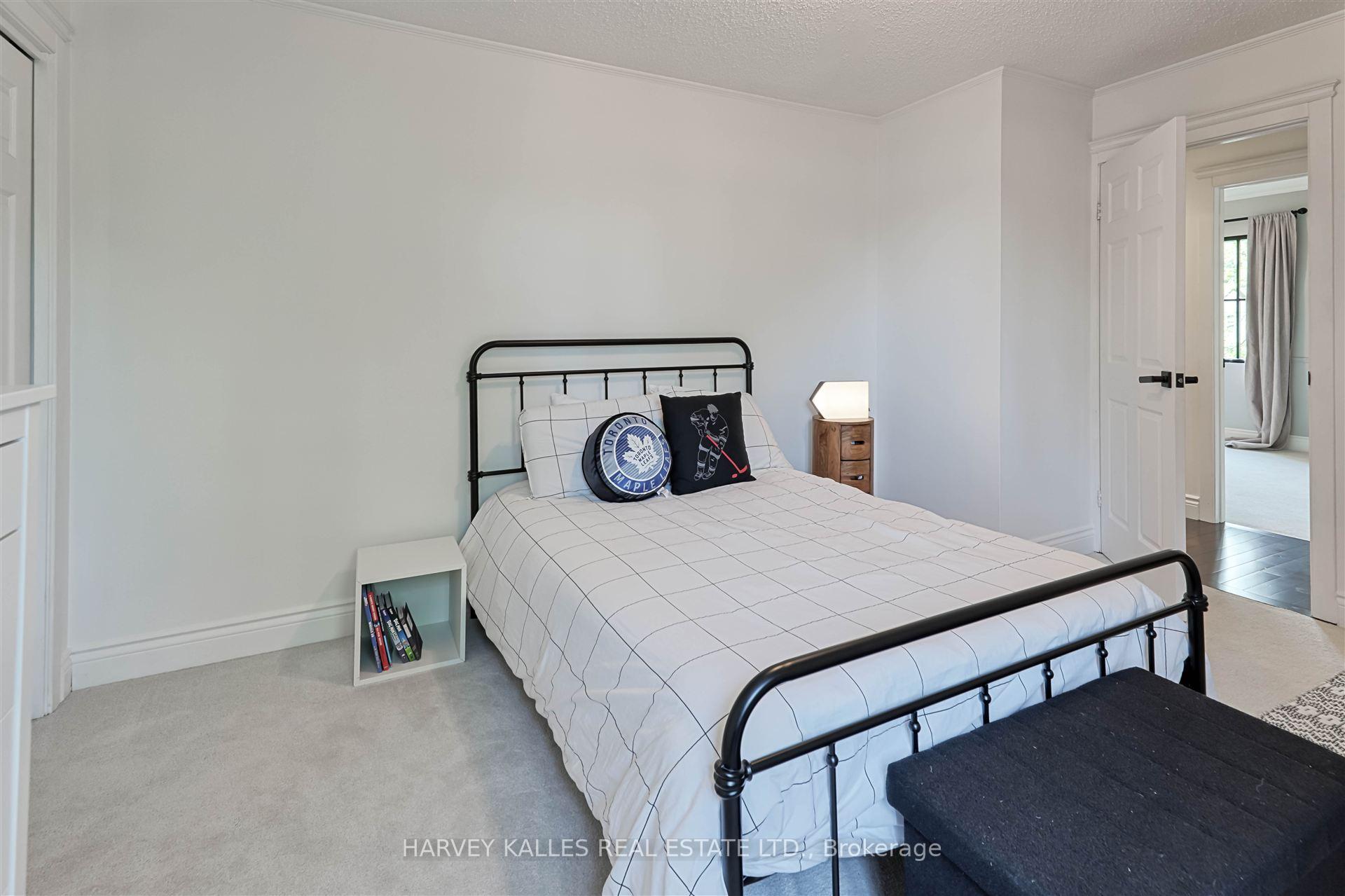 Photo 30 of 63 Inwood Crescent, Kitchener, Westmount - Kitchener — HOMEH