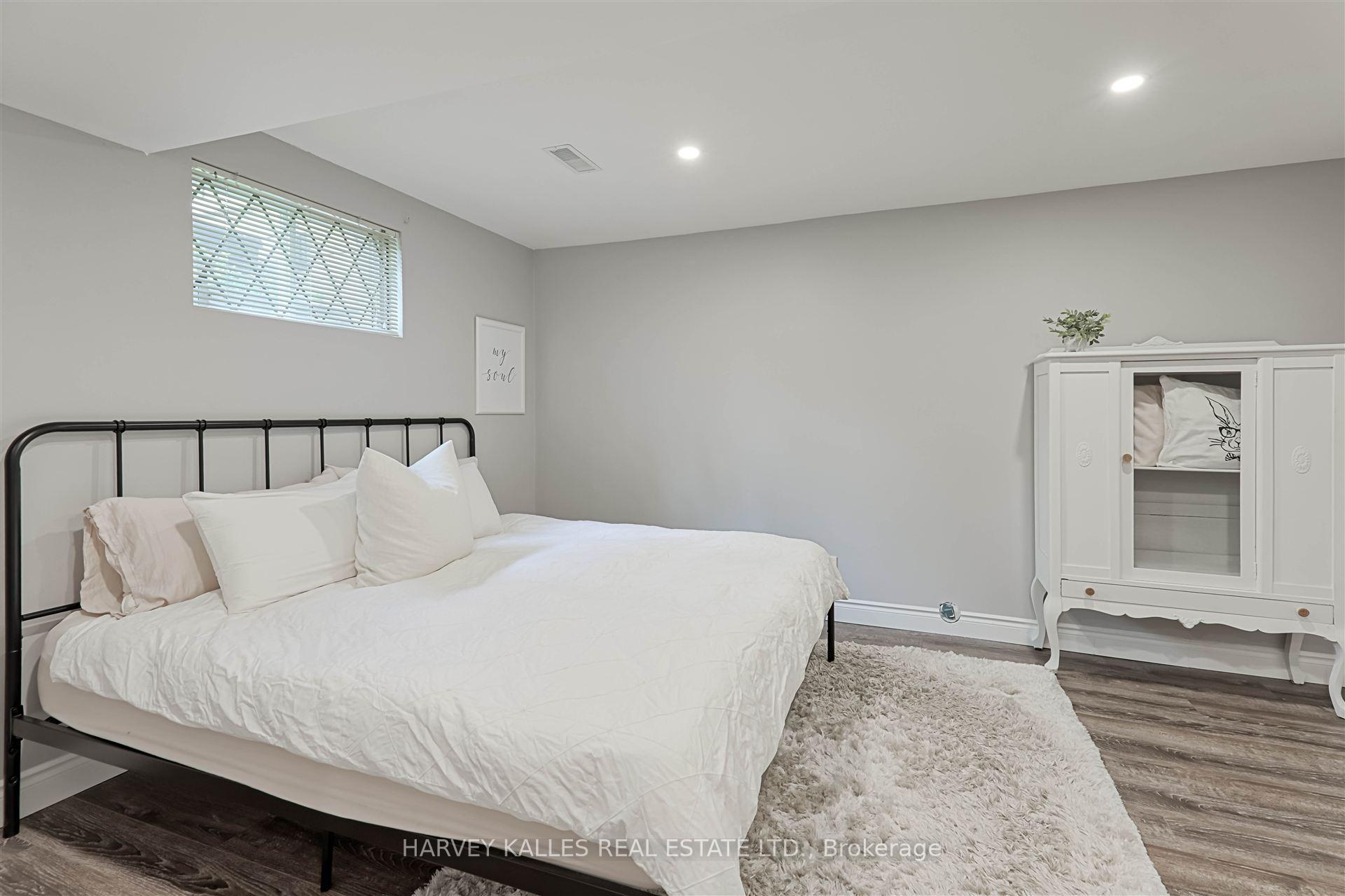 Photo 22 of 63 Inwood Crescent, Kitchener, Westmount - Kitchener — HOMEH