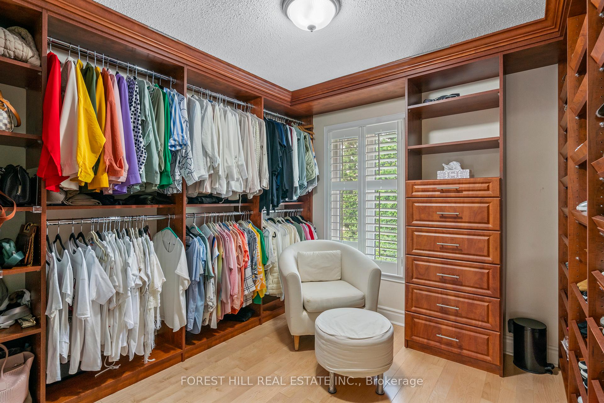 Photo 12 of 69 Breckonwood Crescent, Markham, Aileen-Willowbrook — HOMEH
