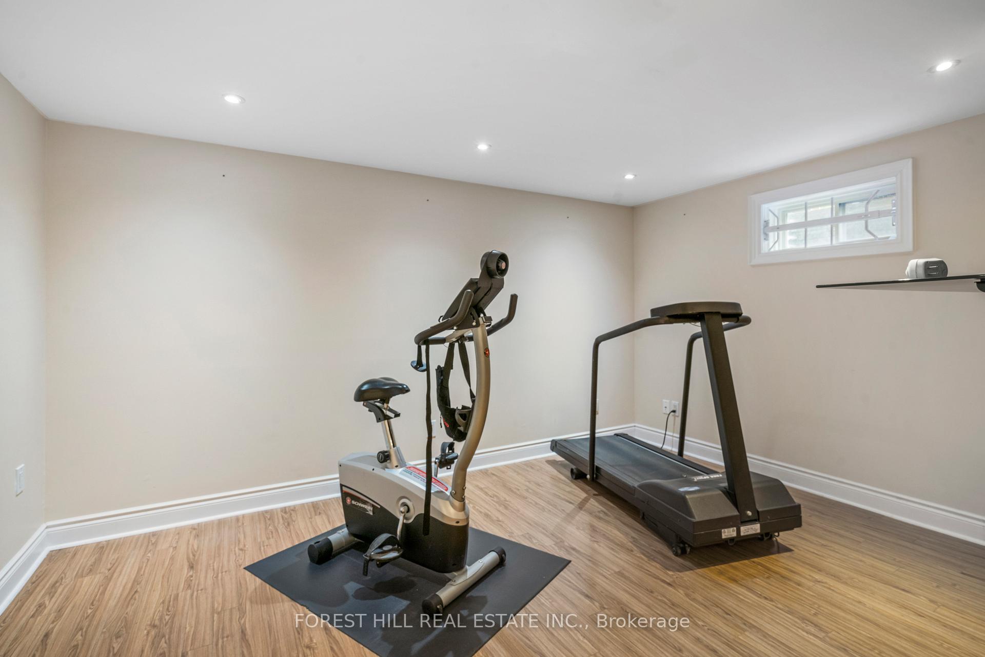 Photo 24 of 69 Breckonwood Crescent, Markham, Aileen-Willowbrook — HOMEH