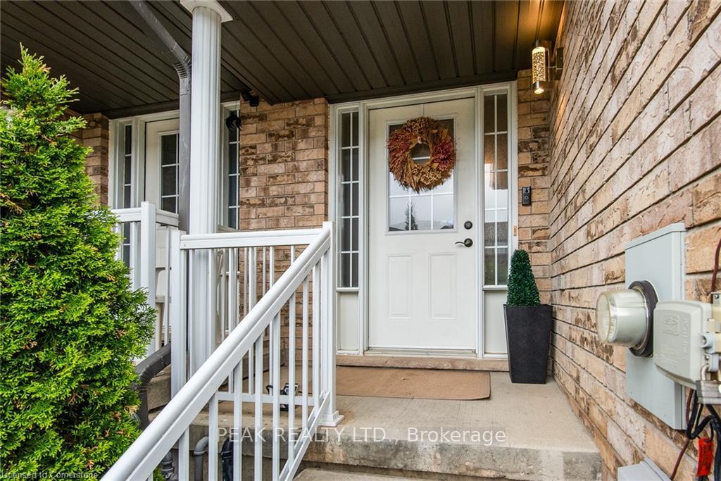 Photo 17 of 11 Madeleine Street, Kitchener — HOMEH