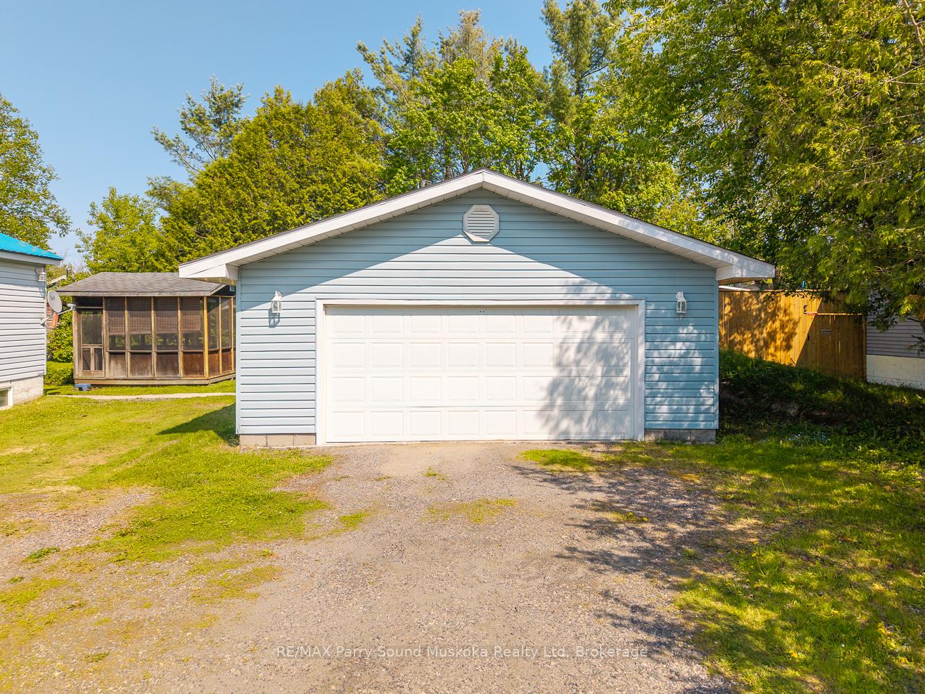 Photo 33 of 26 Joseph Street, Georgian Bay, Freeman — HOMEH