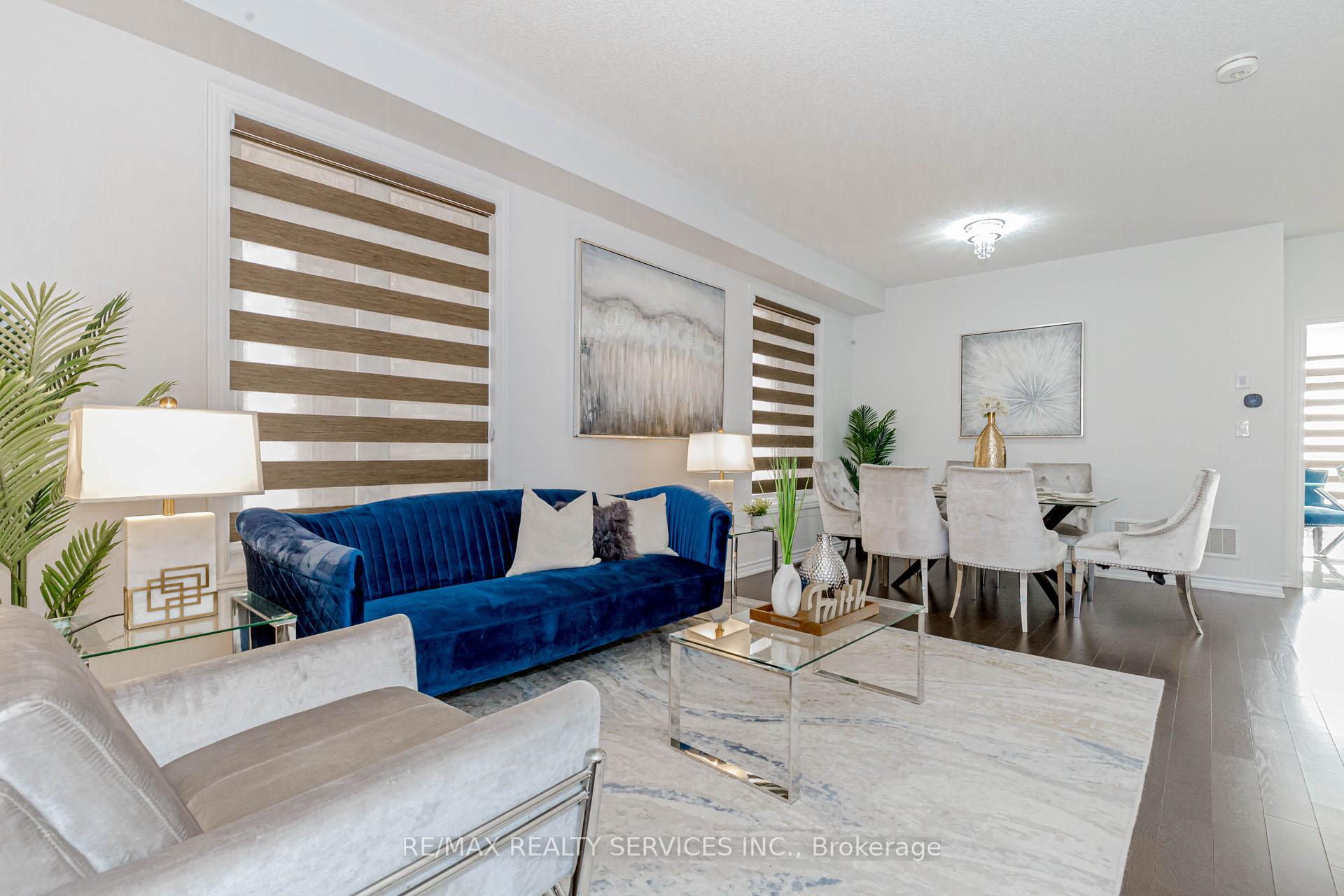 Photo 4 of 17 Seymour Road, Brampton, Sandringham-Wellington North — HOMEH