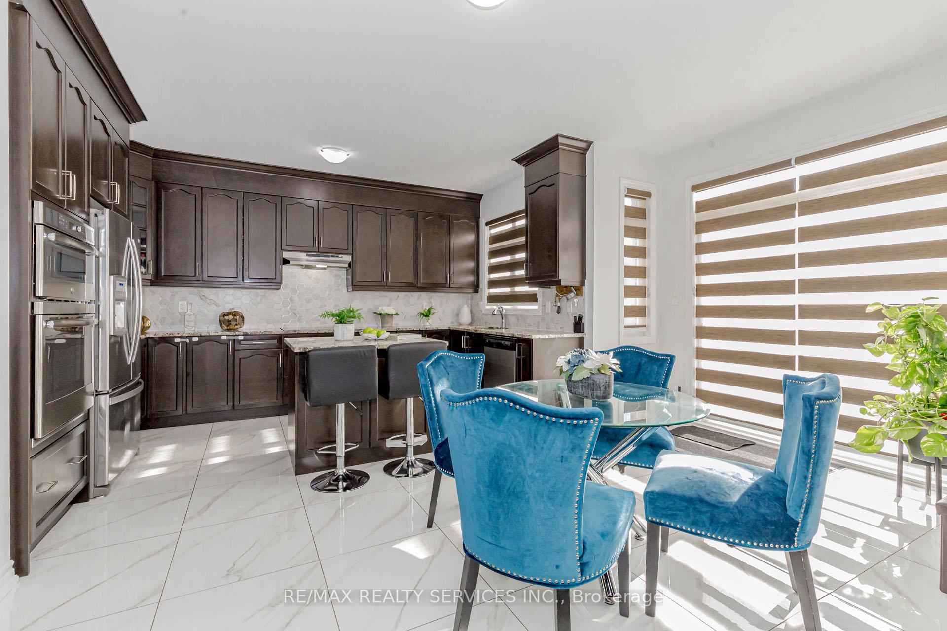 Photo 27 of 17 Seymour Road, Brampton, Sandringham-Wellington North — HOMEH
