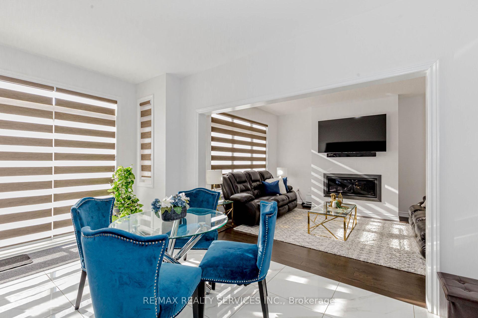Photo 9 of 17 Seymour Road, Brampton, Sandringham-Wellington North — HOMEH
