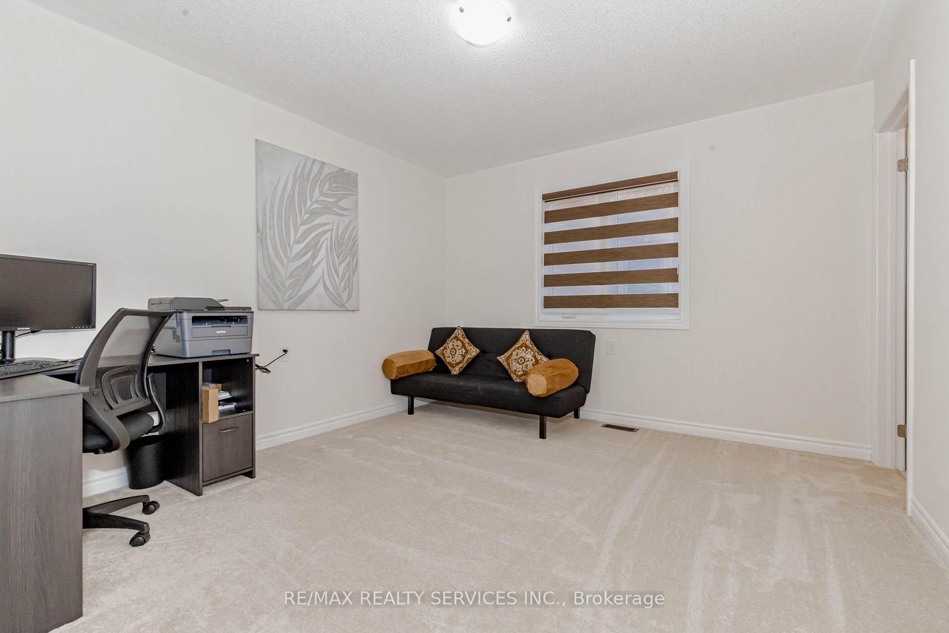 Photo 30 of 17 Seymour Road, Brampton, Sandringham-Wellington North — HOMEH