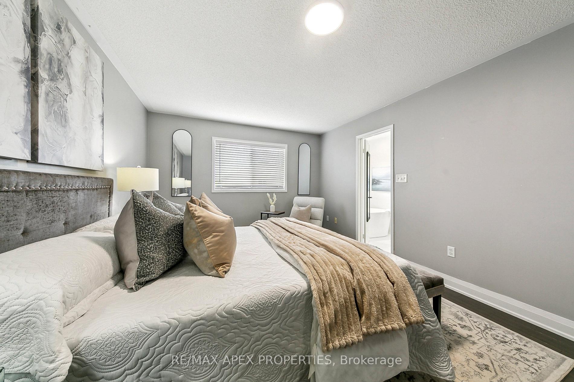 Photo 27 of 57 Roadmaster Lane, Brampton, Fletcher's Meadow — HOMEH