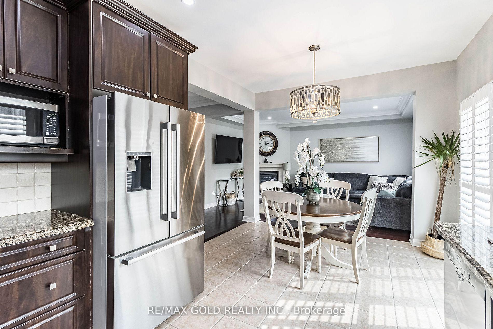 Photo 6 of 251 Father Tobin Road, Brampton, Sandringham-Wellington — HOMEH