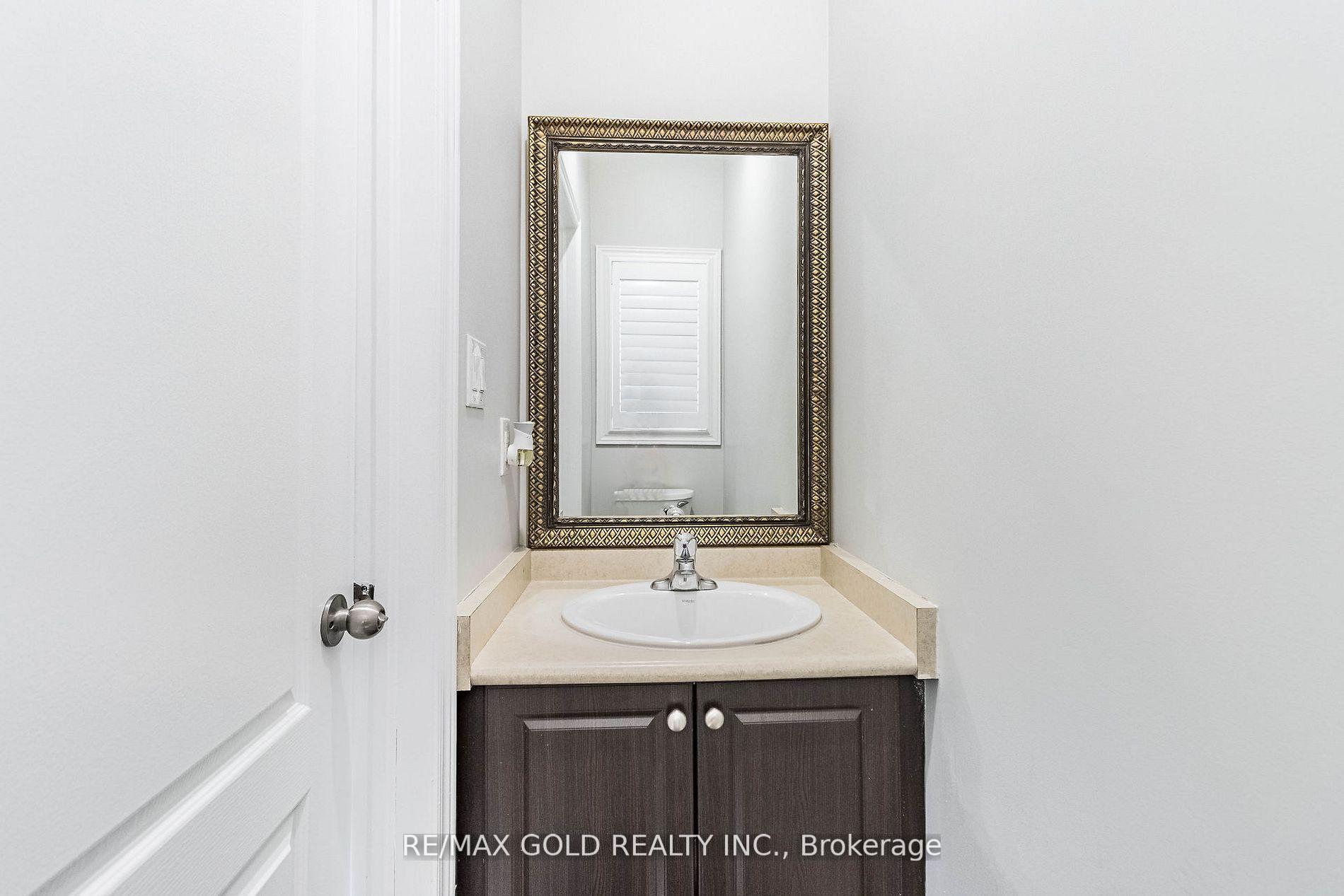 Photo 4 of 251 Father Tobin Road, Brampton, Sandringham-Wellington — HOMEH