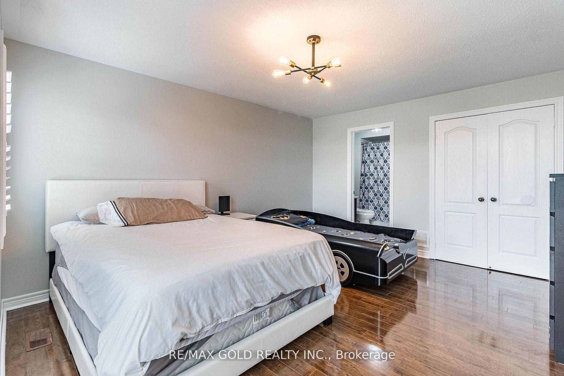 Photo 24 of 251 Father Tobin Road, Brampton, Sandringham-Wellington — HOMEH