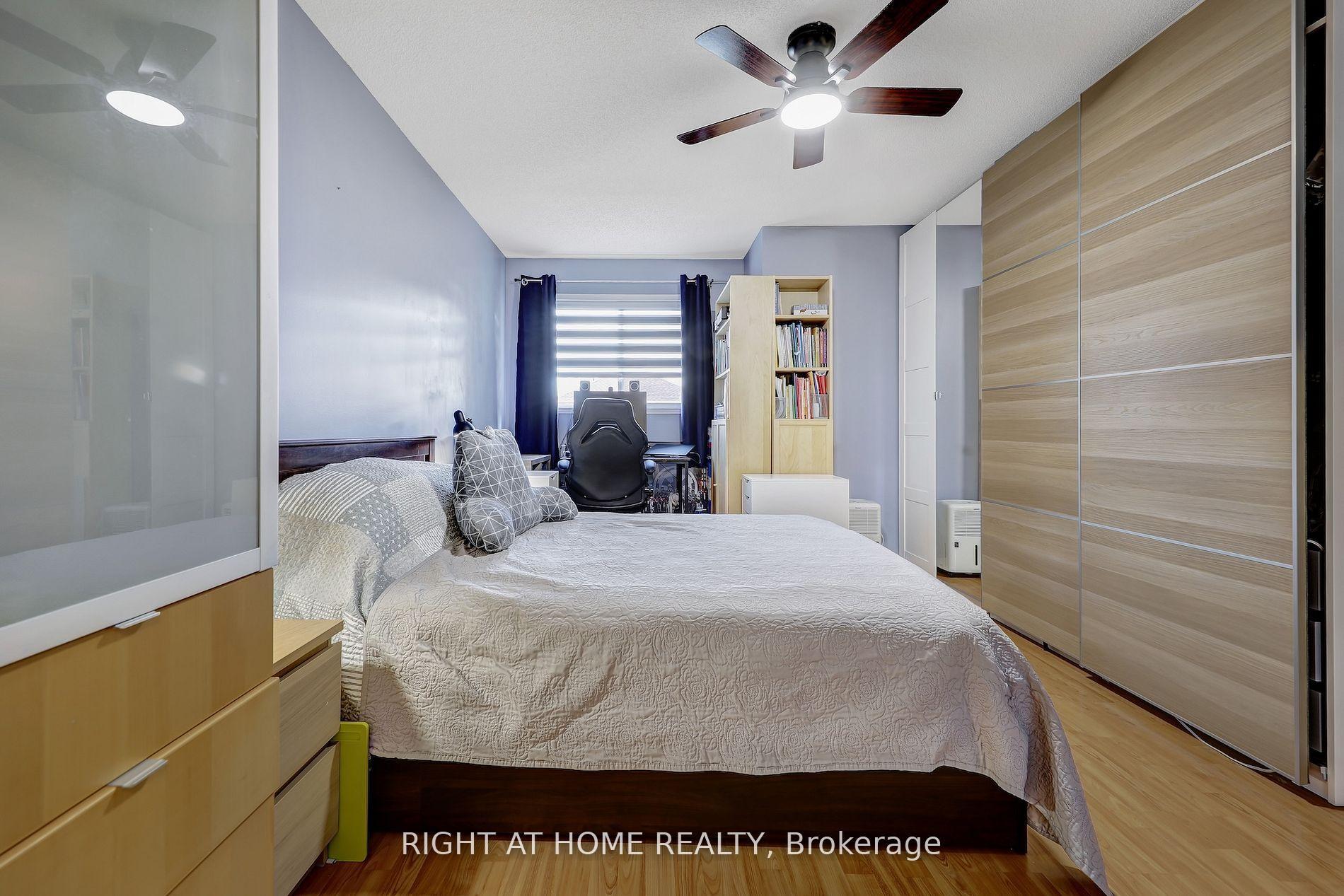 Photo 2 of 36 Hayloft Court, Brampton, Fletcher's Creek Village — HOMEH