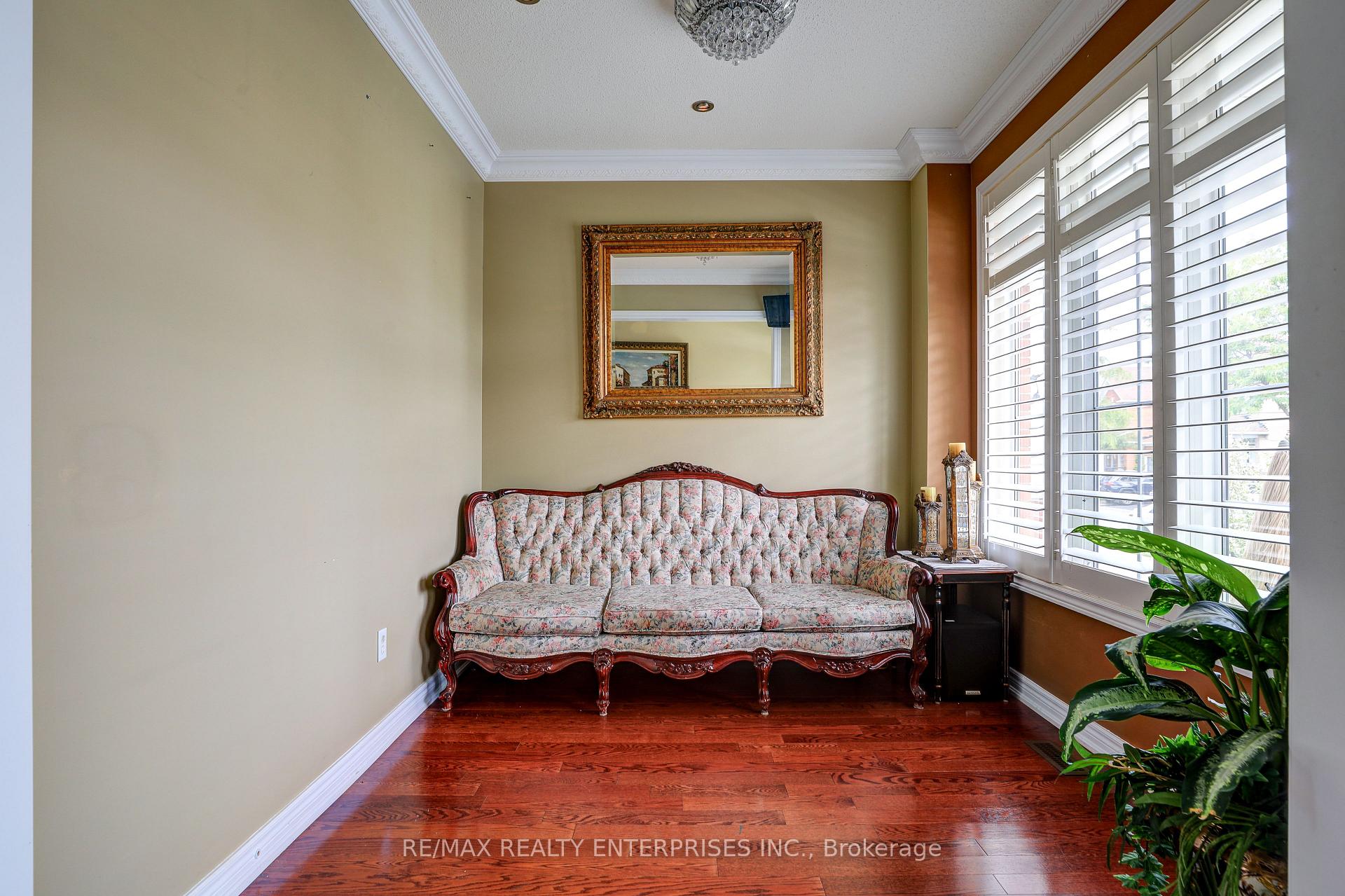 Photo 4 of 20 Saddler Avenue, Brampton, Bram East — HOMEH