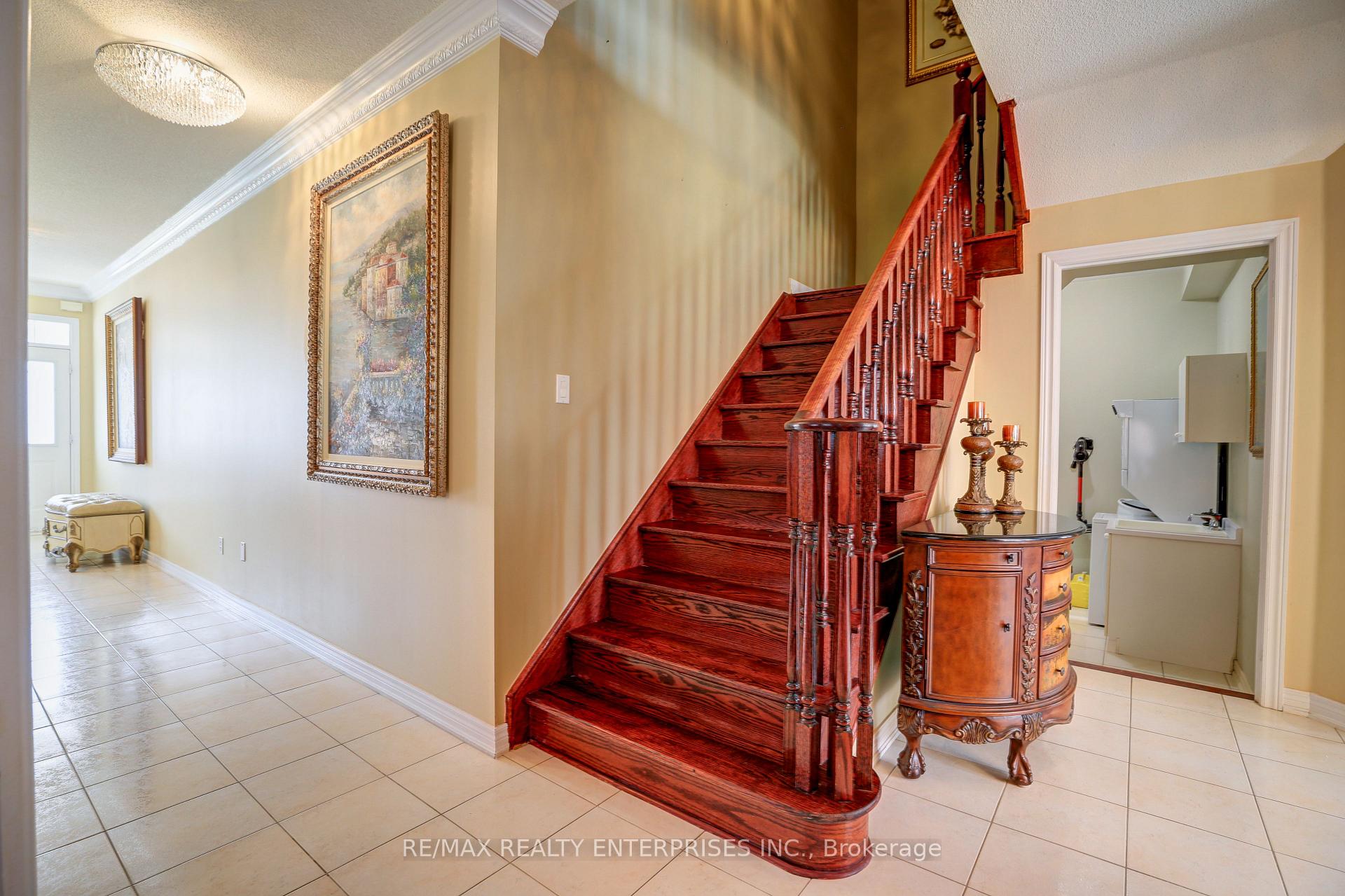 Photo 17 of 20 Saddler Avenue, Brampton, Bram East — HOMEH