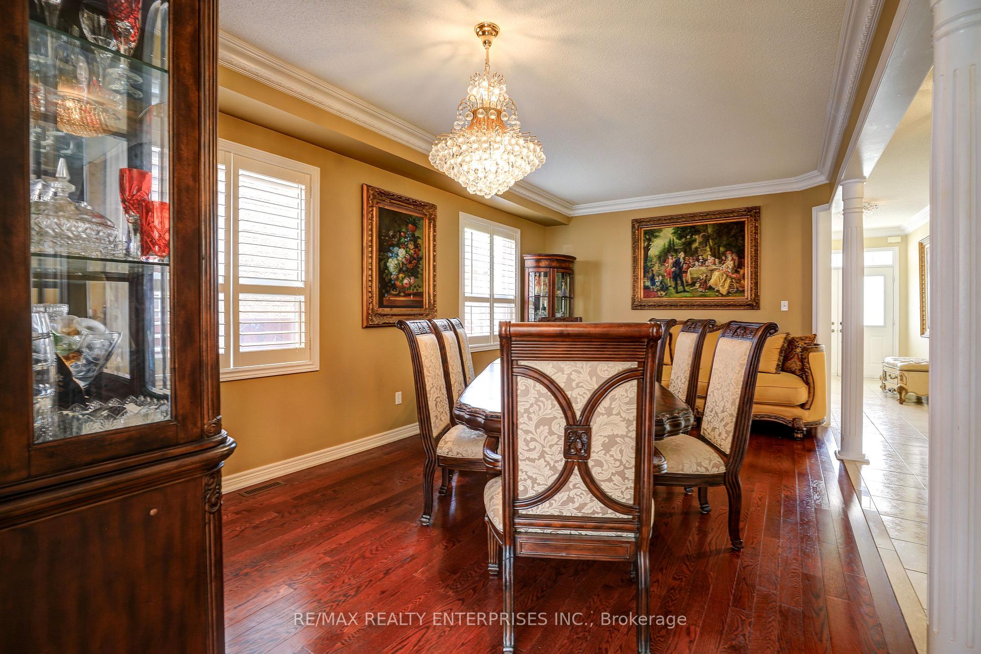 Photo 11 of 20 Saddler Avenue, Brampton, Bram East — HOMEH