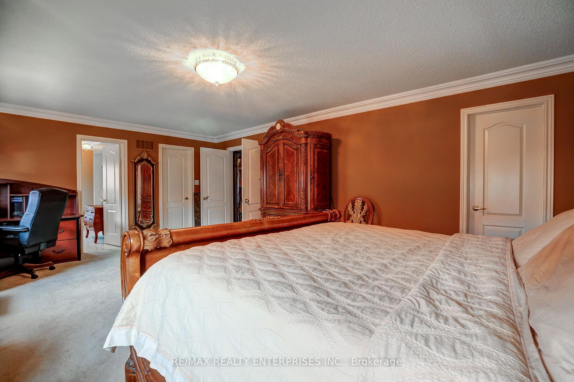 Photo 25 of 20 Saddler Avenue, Brampton, Bram East — HOMEH