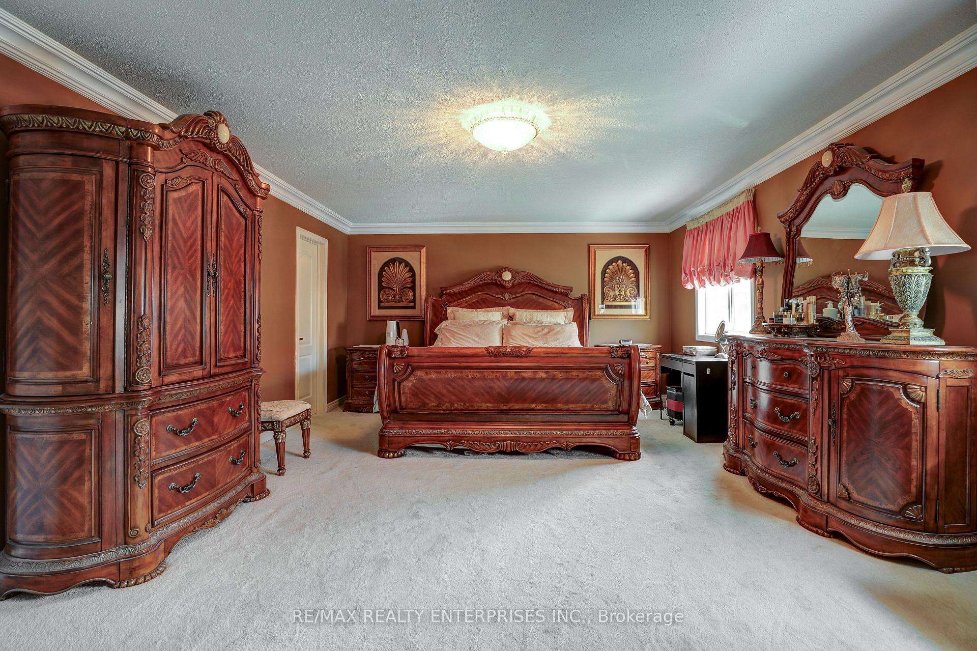 Photo 33 of 20 Saddler Avenue, Brampton, Bram East — HOMEH