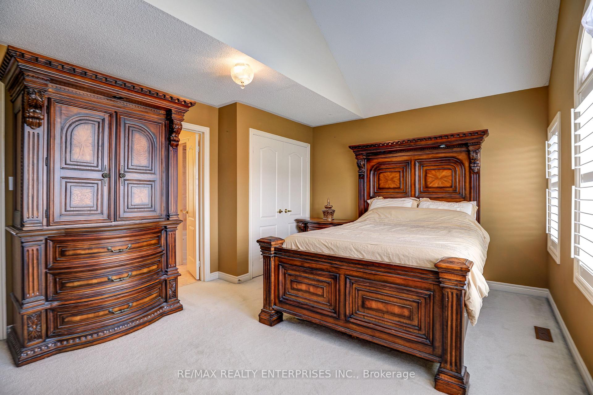 Photo 32 of 20 Saddler Avenue, Brampton, Bram East — HOMEH