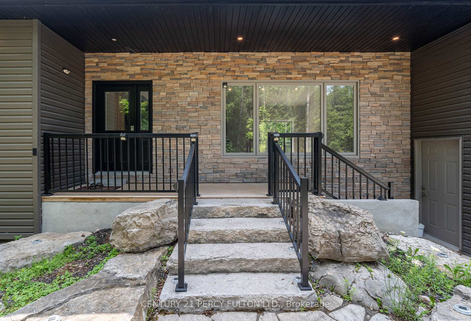 Photo 13 of 2196 Mccrackens Ldg Road, Douro-Dummer — HOMEH