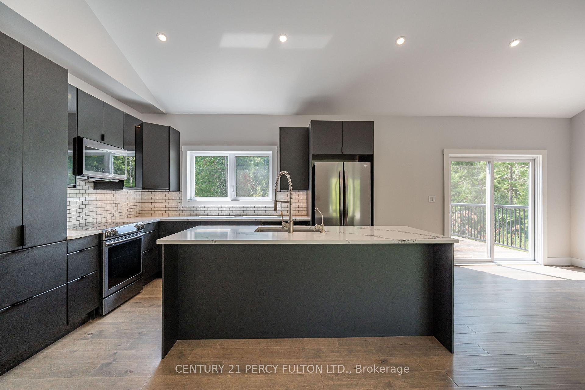 Photo 24 of 2196 Mccrackens Ldg Road, Douro-Dummer — HOMEH