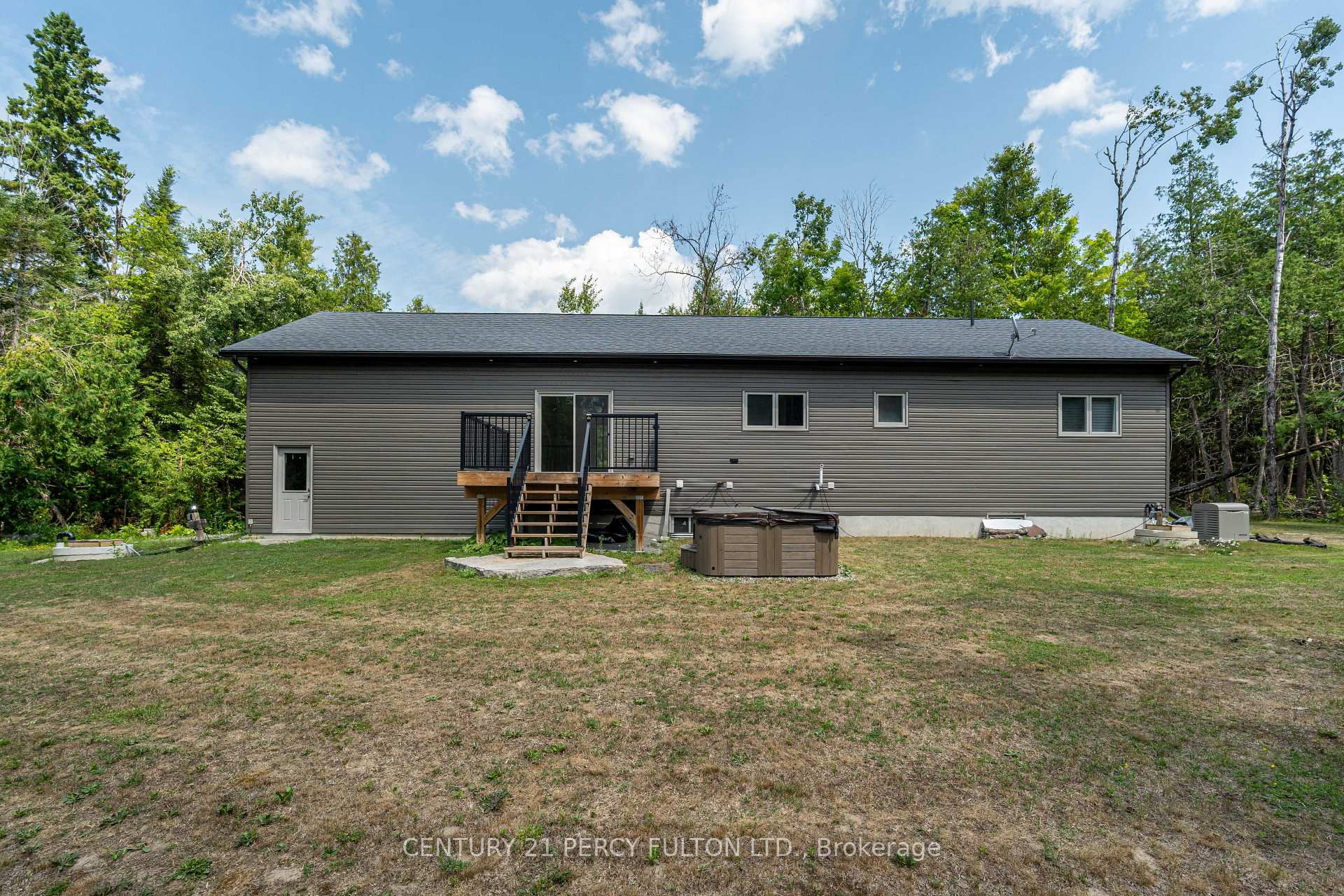 Photo 39 of 2196 Mccrackens Ldg Road, Douro-Dummer — HOMEH