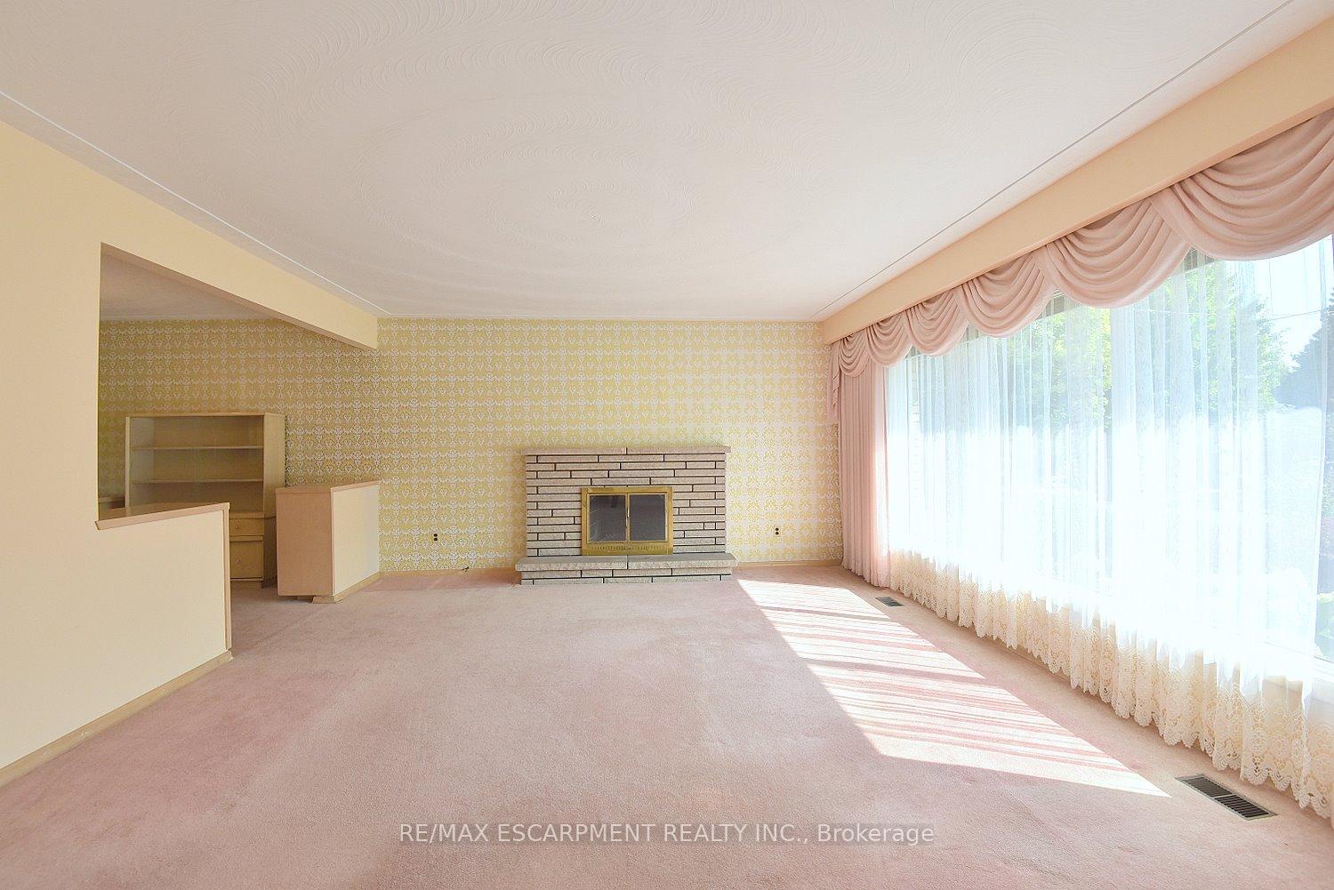 Photo 9 of 140 Kent Street, Hamilton, Kirkendall — HOMEH