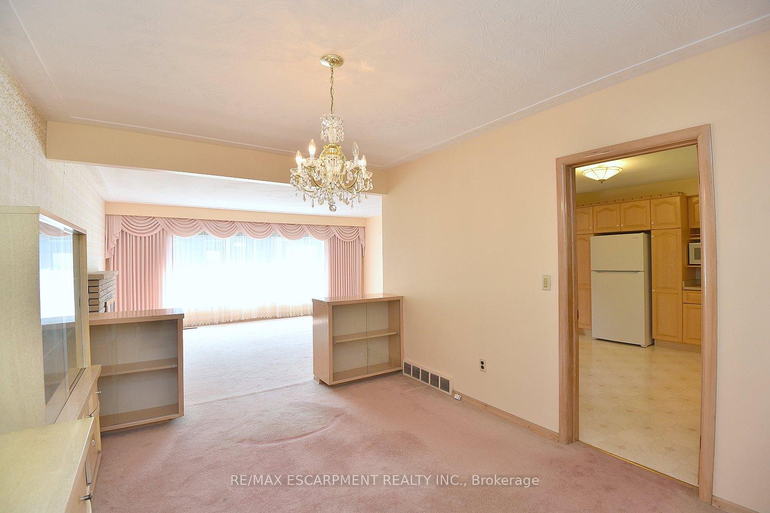 Photo 13 of 140 Kent Street, Hamilton, Kirkendall — HOMEH