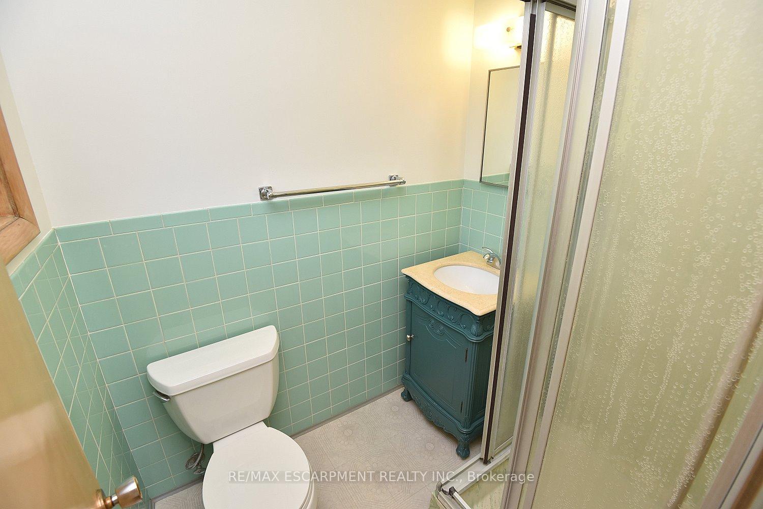 Photo 32 of 140 Kent Street, Hamilton, Kirkendall — HOMEH