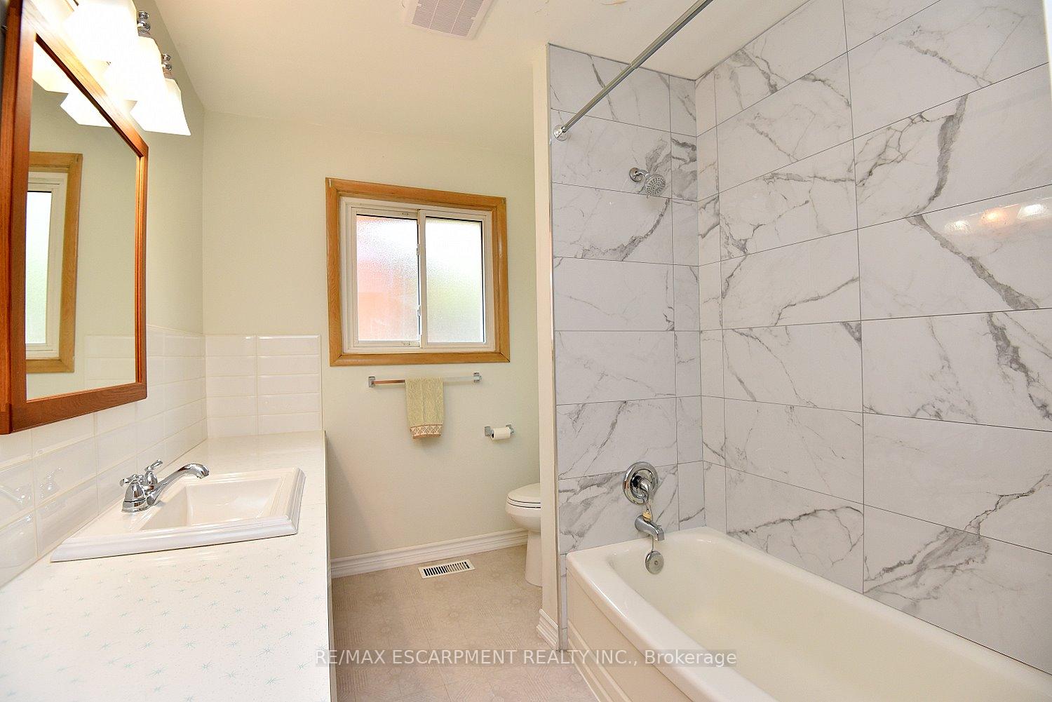 Photo 21 of 140 Kent Street, Hamilton, Kirkendall — HOMEH