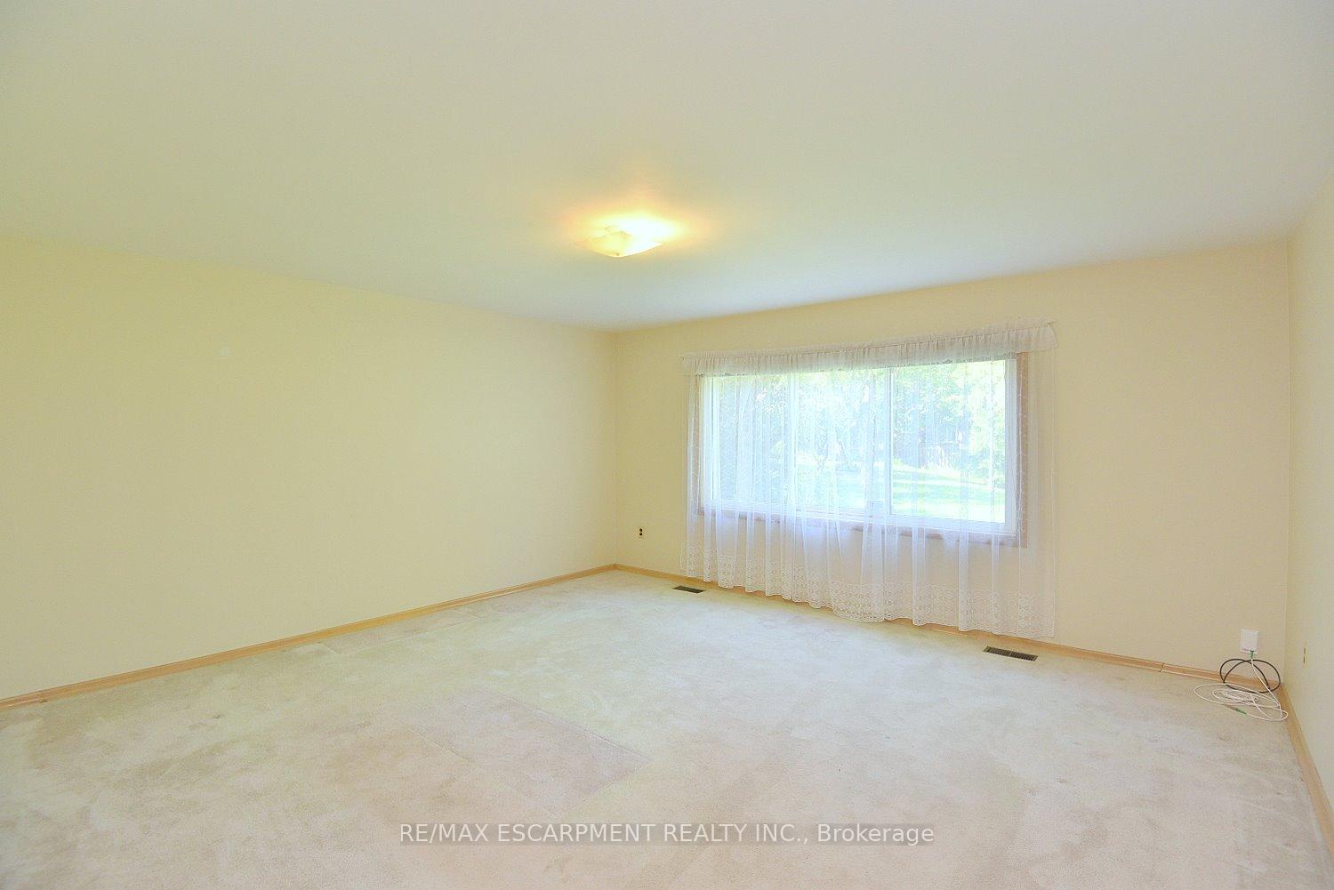 Photo 34 of 140 Kent Street, Hamilton, Kirkendall — HOMEH