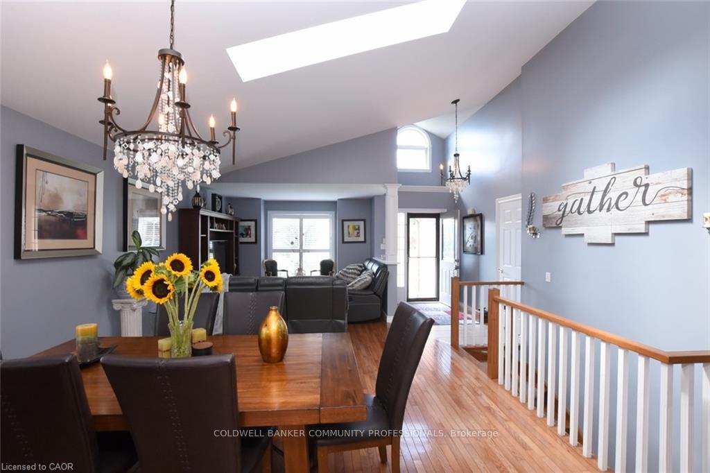 Photo 27 of 17 Durrell Court, Hamilton, Crerar — HOMEH